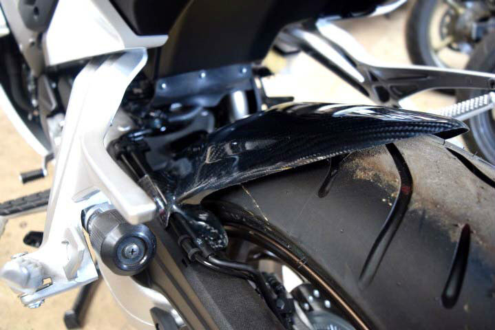 HONDA VFR800 2014-NUVÆRENDE CROSSRUNNER 2015-NUVÆRENDE BAGKRAMMER/MUDGUARD