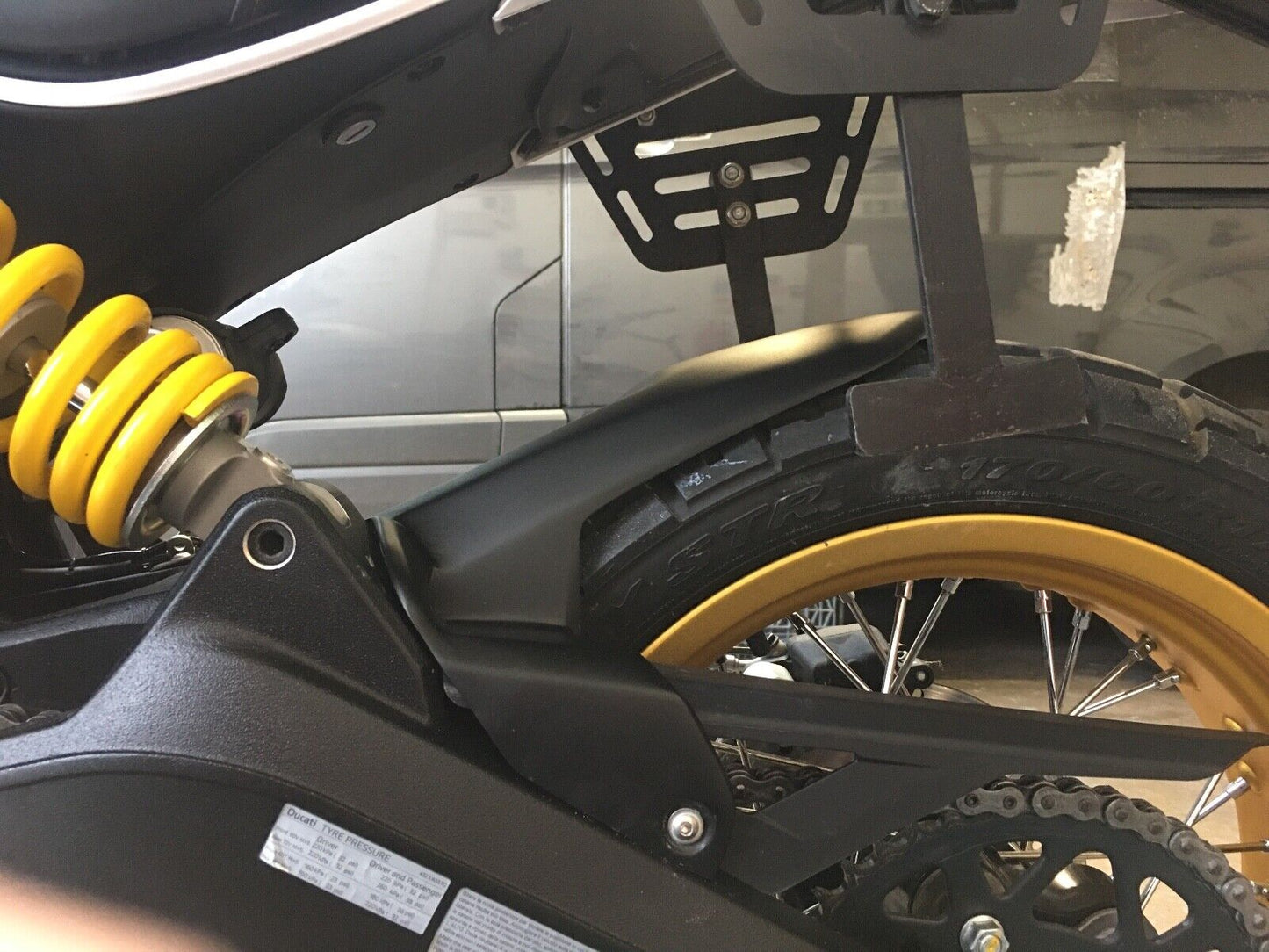 DUCATI SCRAMBLER 800 DESERT SLED MAT SORT HUGGER/MUDGUARD 2018-NU