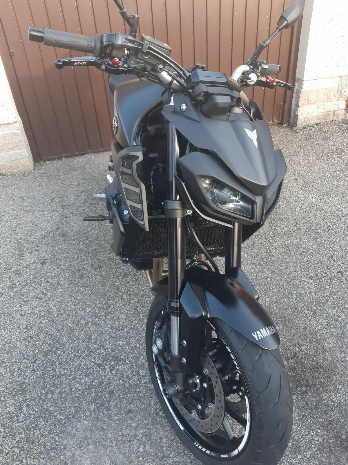 YAMAHA MT-09 2017-2020 FLYSSKÆRM